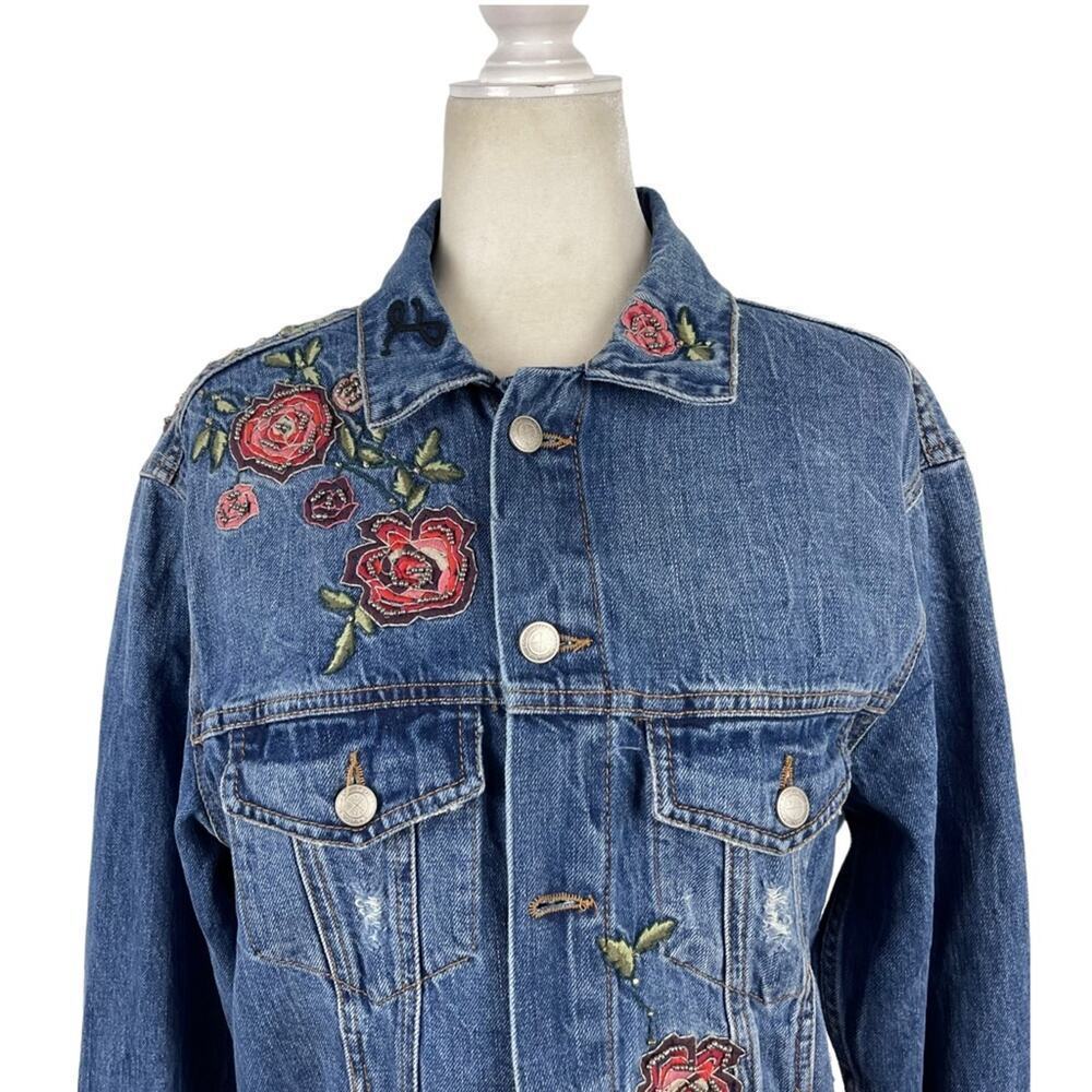 Zara Denim Embroidered Love Roses Oversized Jeans Denimwear Jacket Size Small - Picture 3 of 16